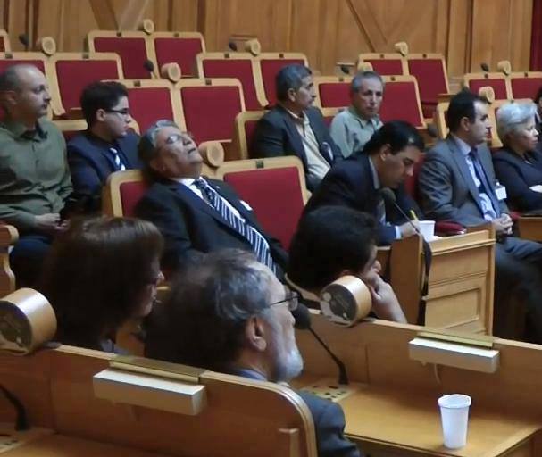 969397_373974119371278_1067572242_n